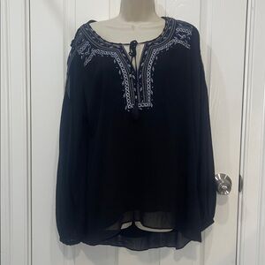 WhiteHouseBlackMarket Black Embroidered Women's Top size 14